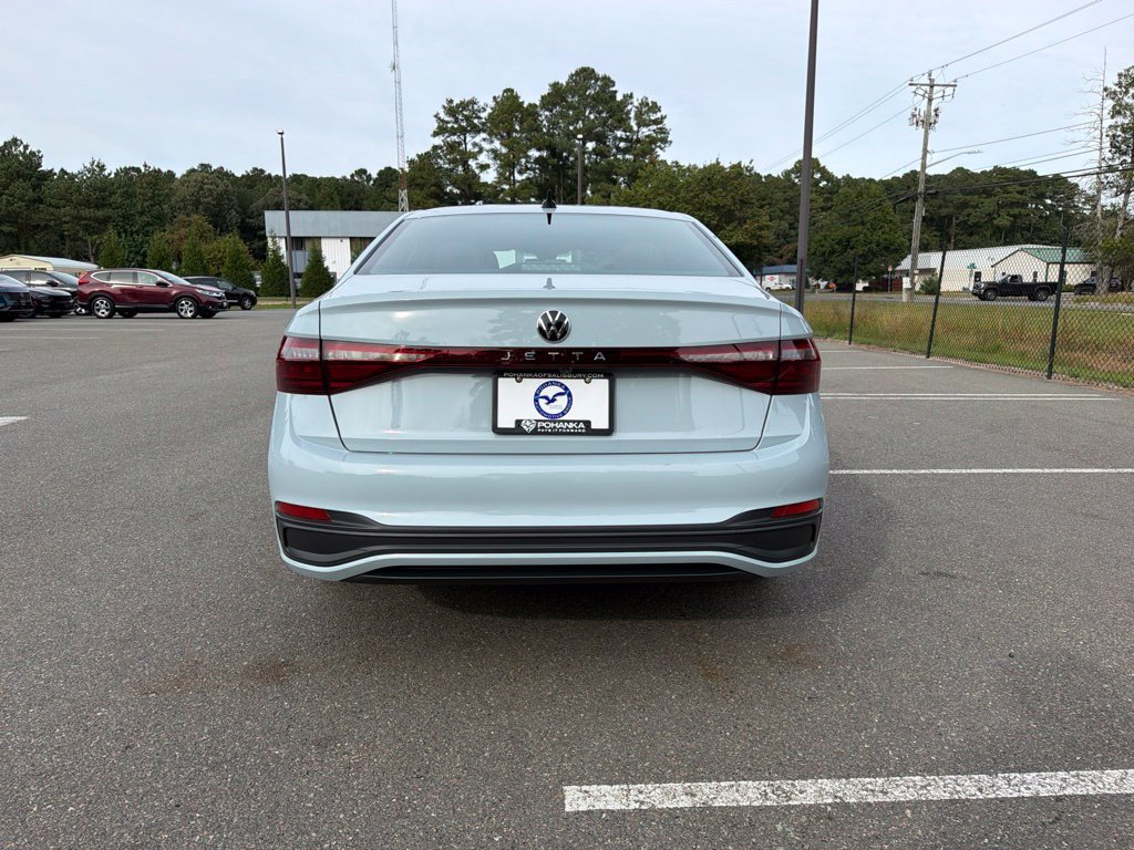 Used 2025 Volkswagen Jetta Sport FWD image 6
