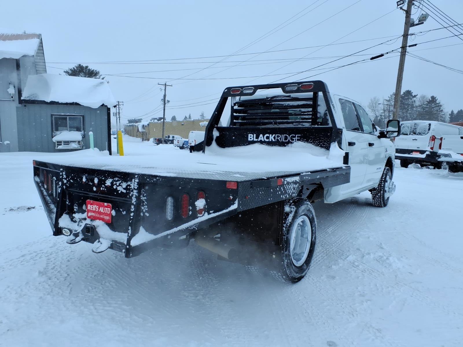 Used 2024 RAM 3500 SLT w/ Quick Order Package 2YG SLT image 6