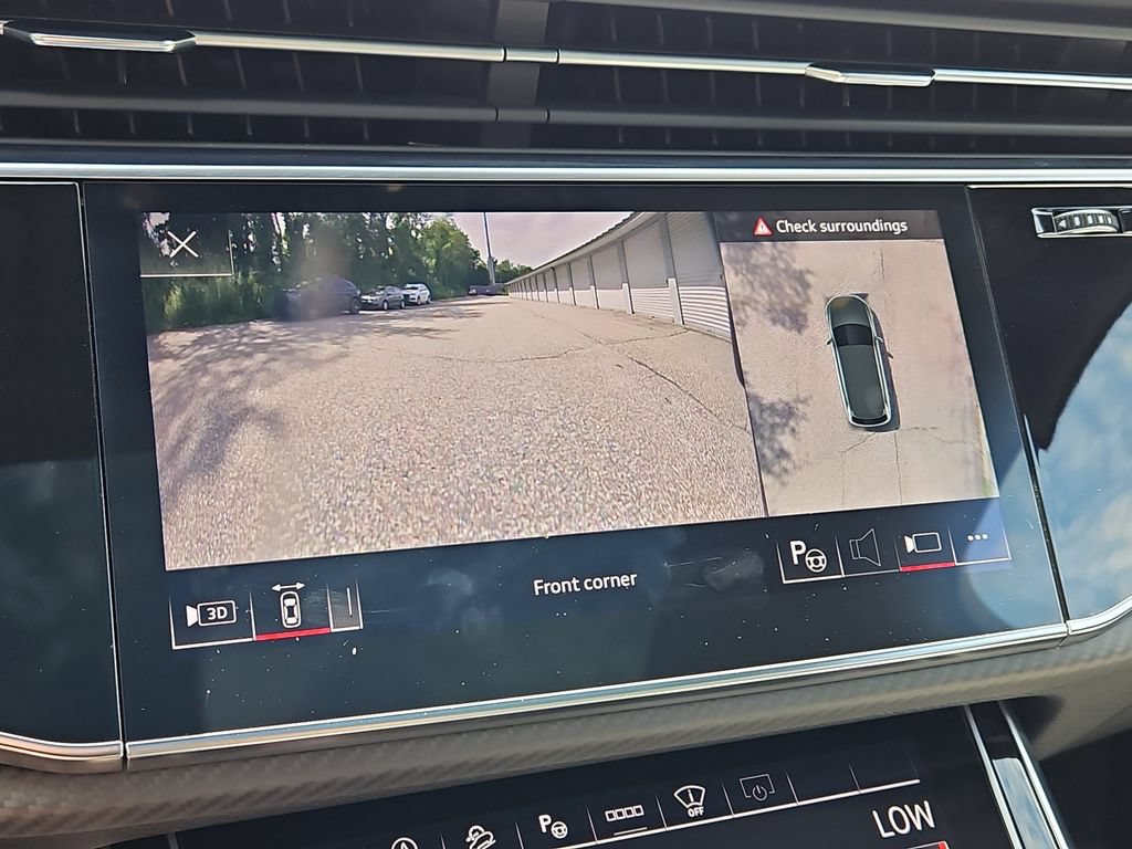 Certified 2025 Audi SQ7 Prestige w/ Prestige Package AWD/4WD image 16
