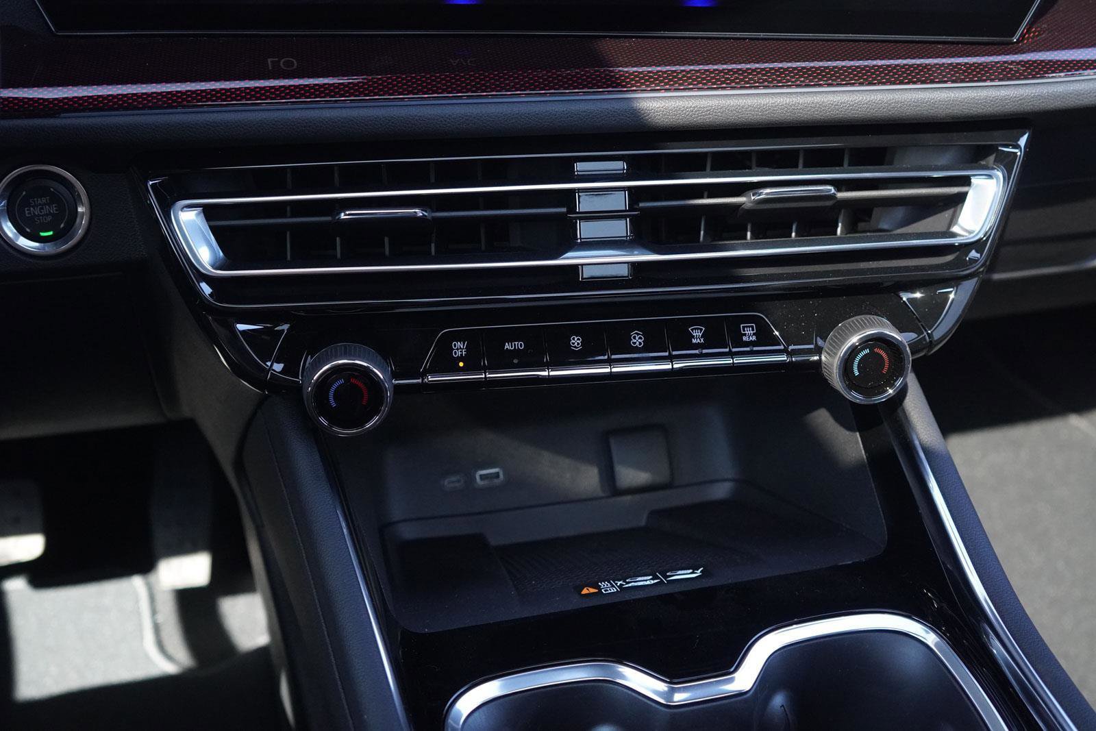 New 2026 Chevrolet Traverse Z71 w/ Enhanced Driving Package image 23