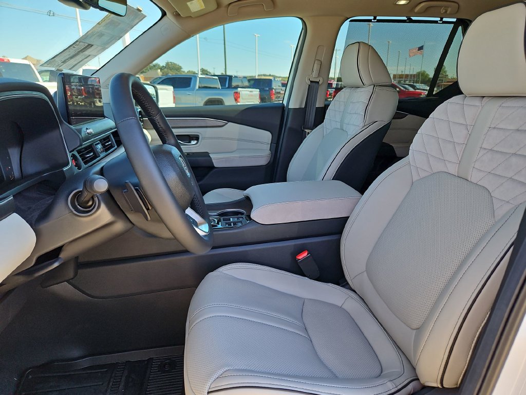 New 2026 Honda Pilot Elite image 9