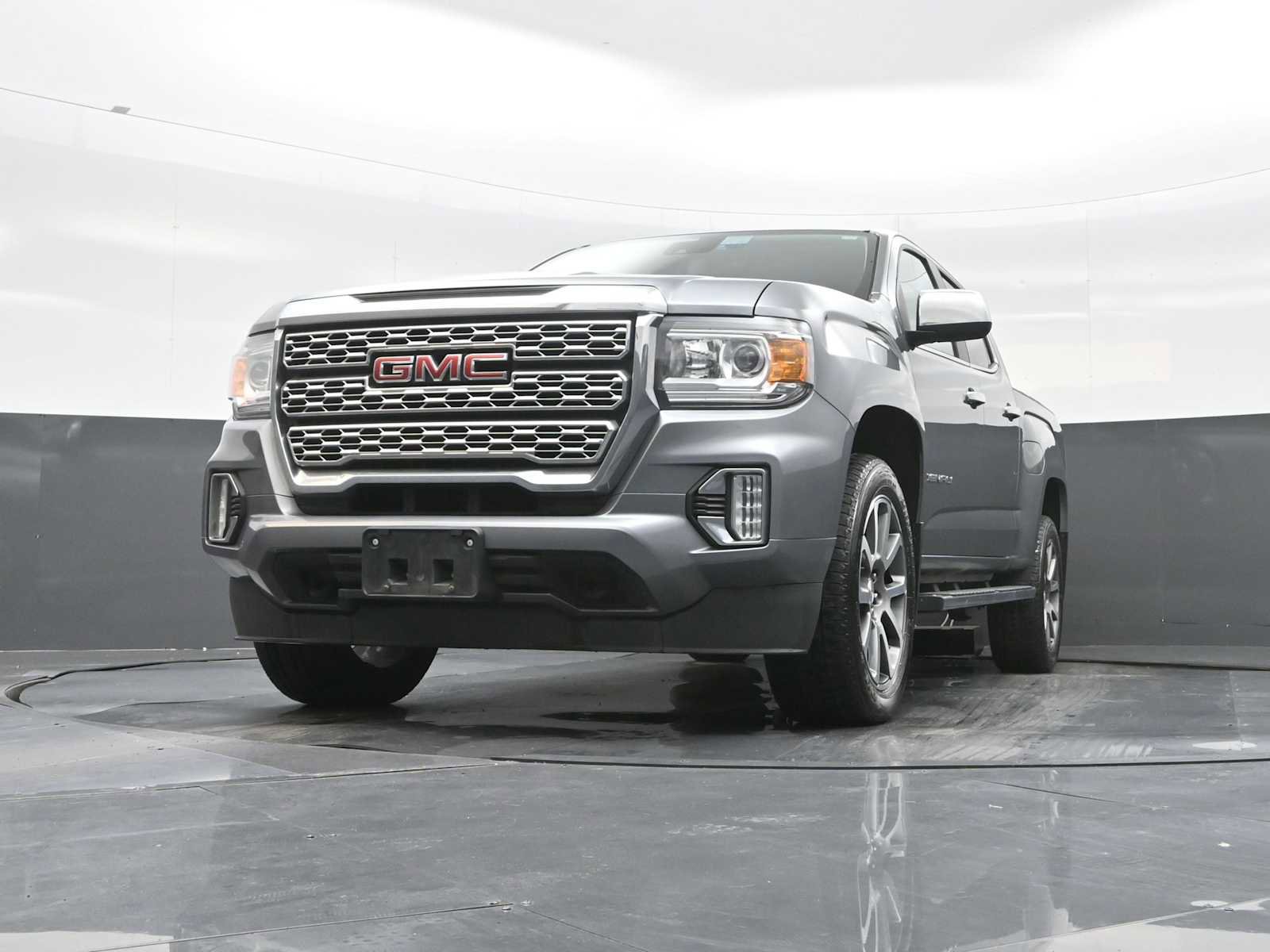 Used 2022 GMC Canyon Denali image 25