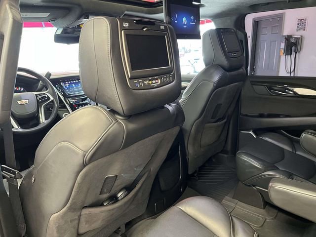 Used 2018 Cadillac Escalade Platinum image 13