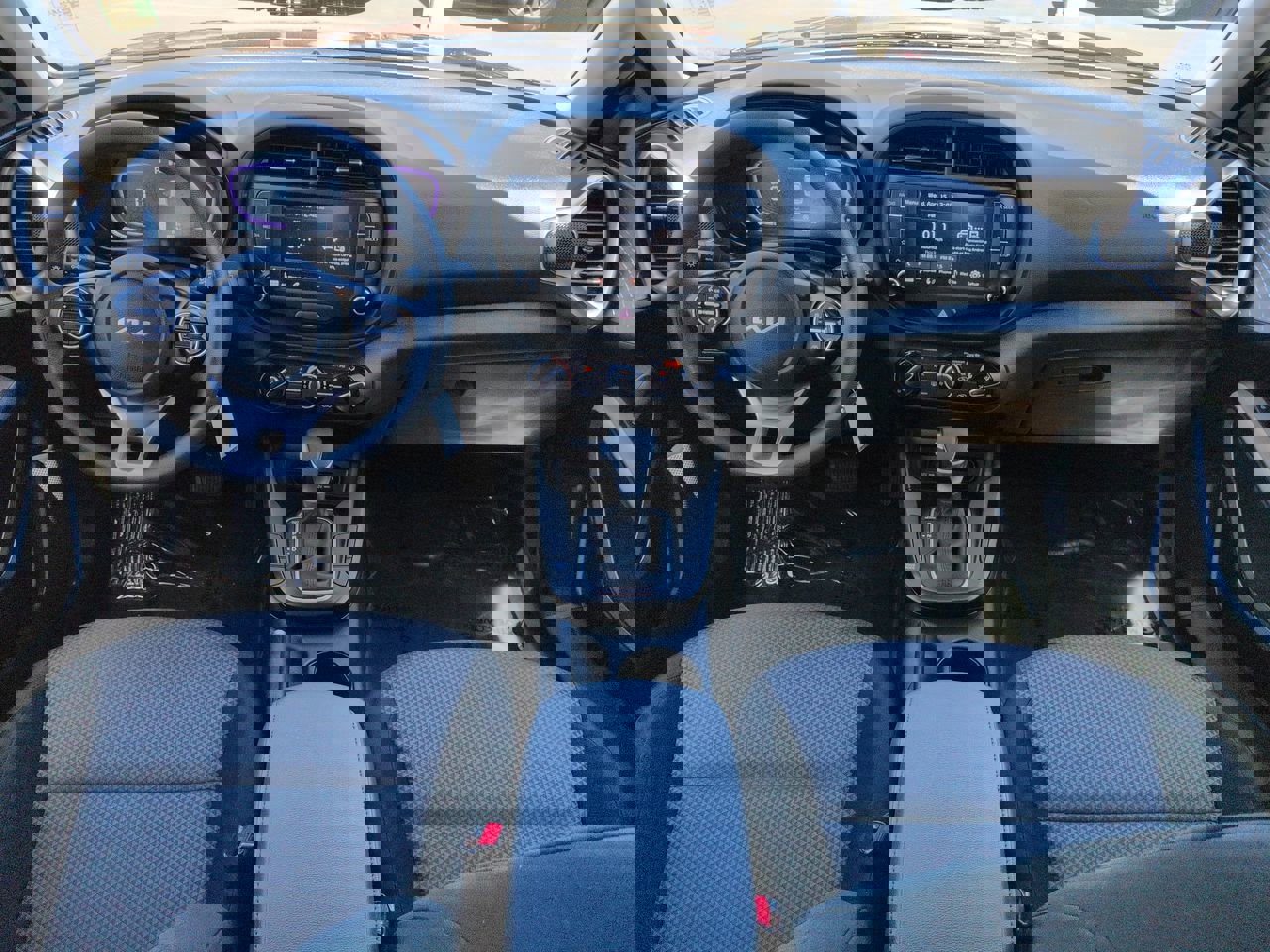 Used 2025 Kia Soul LX image 15