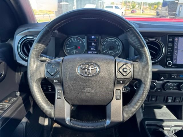 Used 2021 Toyota Tacoma TRD Sport AWD/4WD image 18