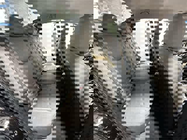 Used 2012 Hyundai Elantra GLS image 19