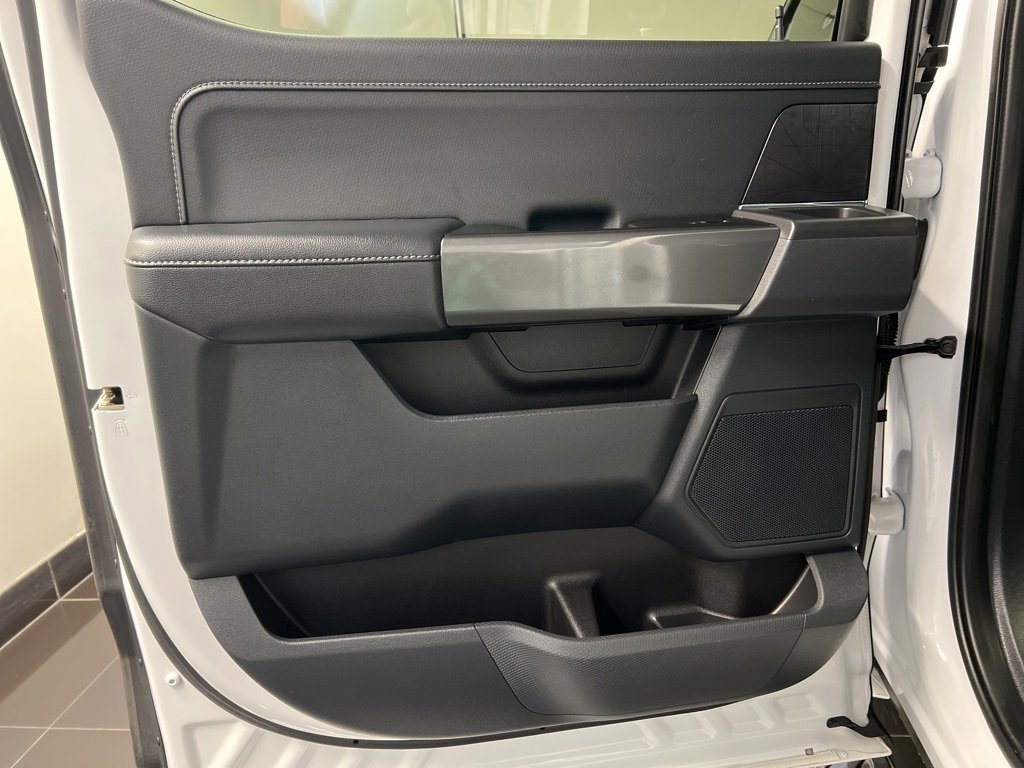 Certified 2022 Ford F150 XLT w/ Equipment Group 302A High image 34