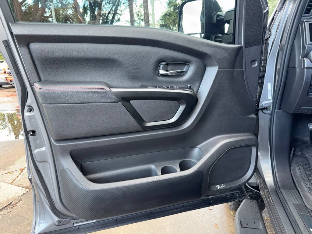 Used 2024 Nissan Titan PRO-4X AWD/4WD image 21