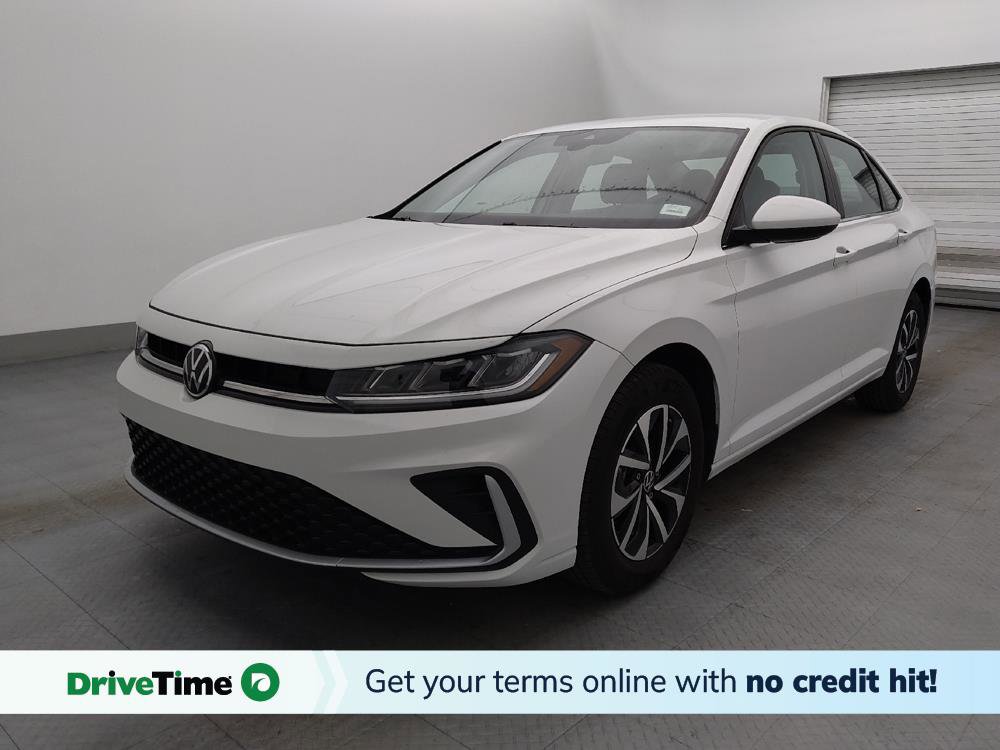 Used 2025 Volkswagen Jetta S image 1