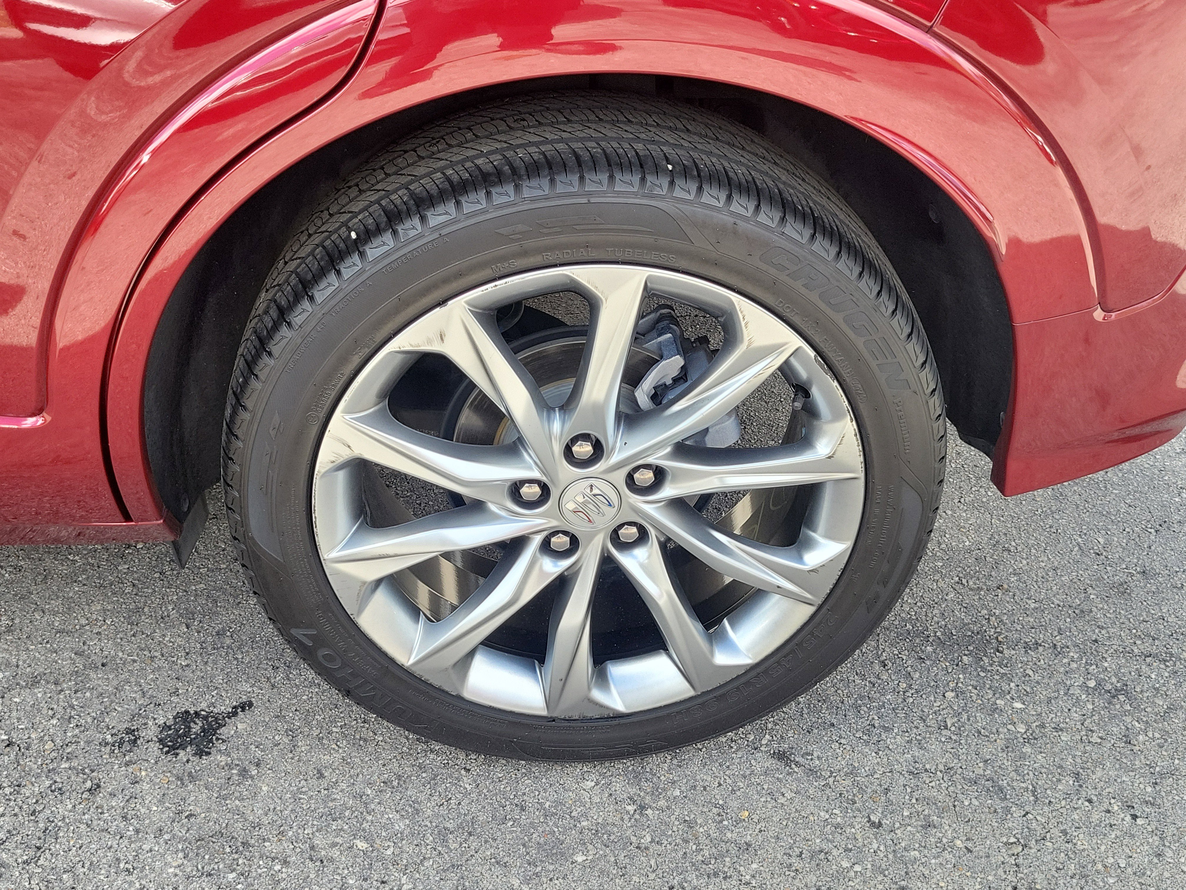 Used 2024 Buick Encore GX Avenir image 9