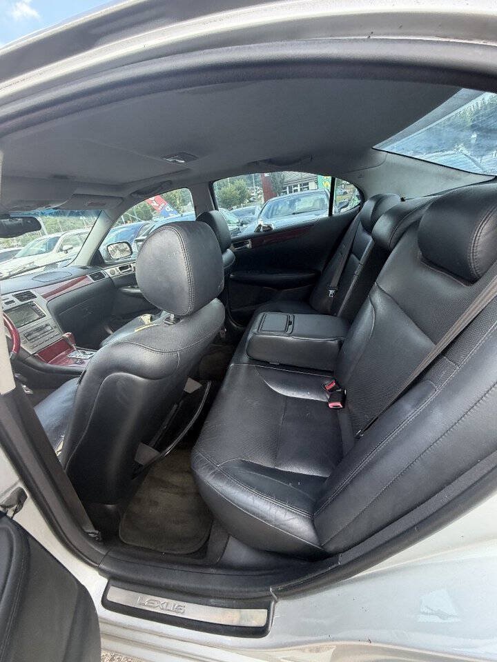 Used 2005 Lexus ES 330 FWD image 8