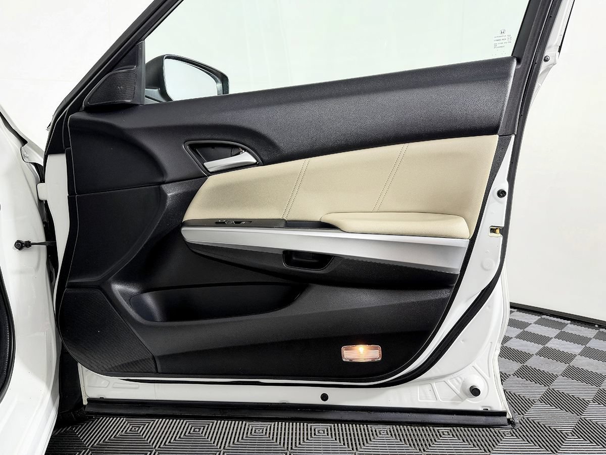 Used 2014 Honda Crosstour EX-L image 46