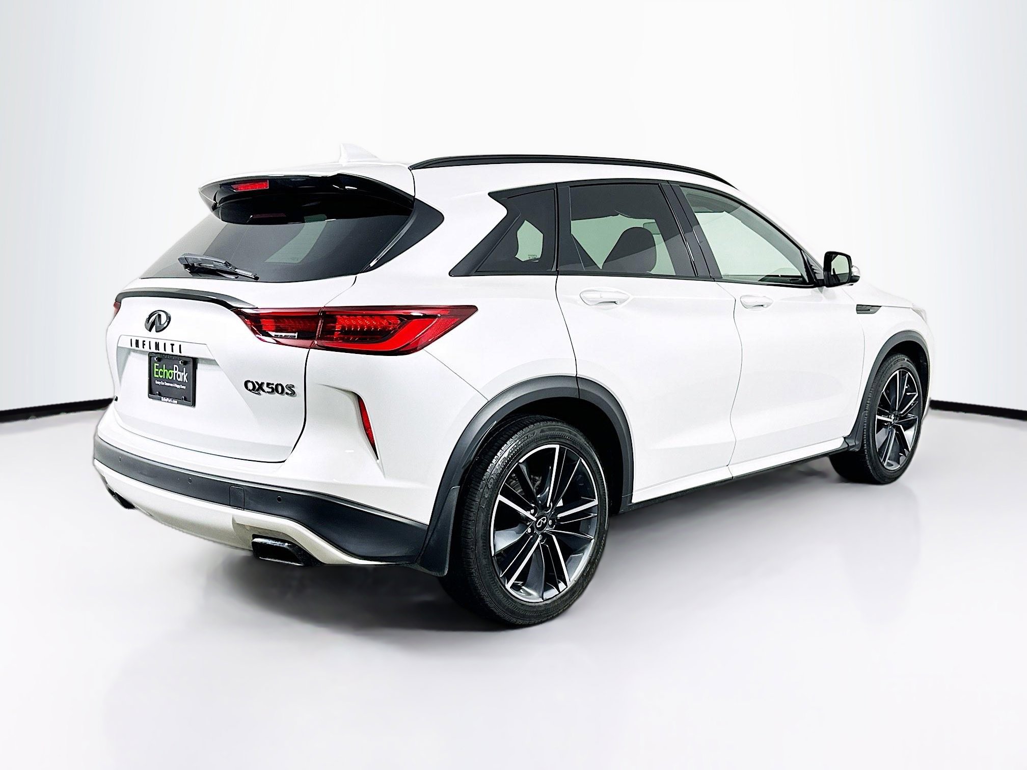 Used 2024 INFINITI QX50 Sport image 9