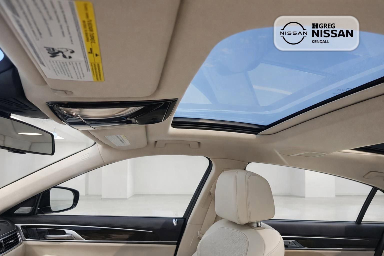 Used 2016 BMW 740i RWD image 8