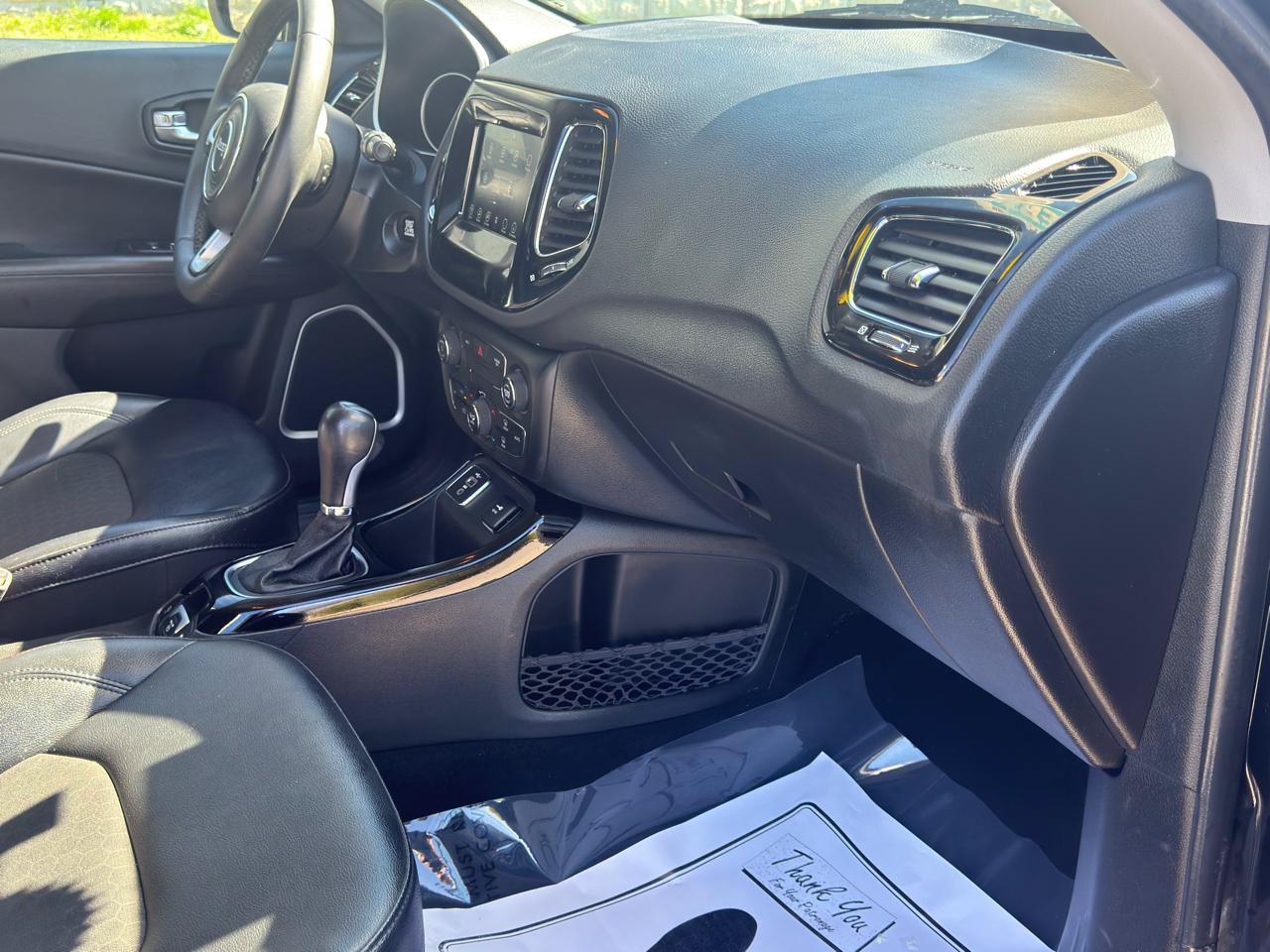 Used 2021 Jeep Compass Latitude FWD image 28