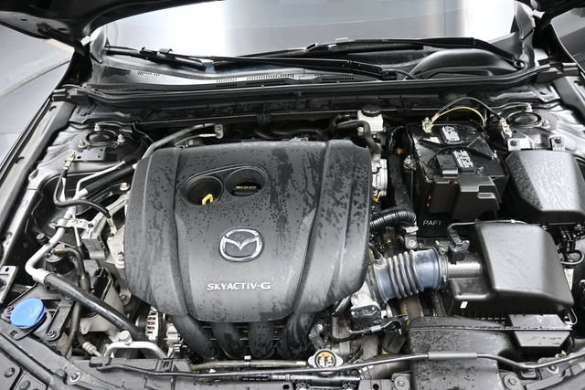 Used 2020 MAZDA MAZDA3 Hatchback w/ Premium Package FWD image 32