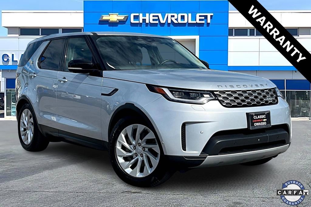 Used 2024 Land Rover Discovery S image 1