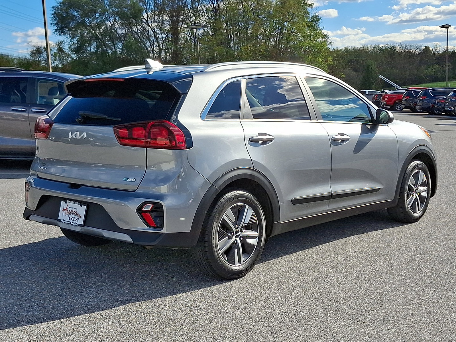 Certified 2022 Kia Niro LXS image 6