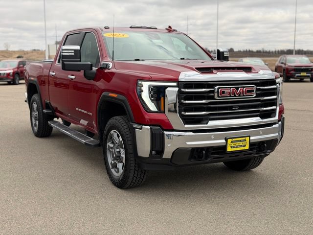 Used 2025 GMC Sierra 2500 SLT w/ SLT Premium Package AWD/4WD image 3