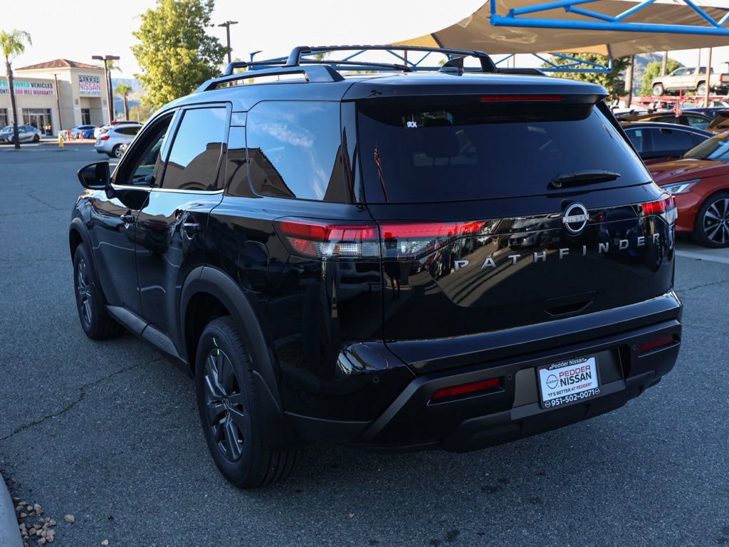 New 2026 Nissan Pathfinder SV image 6