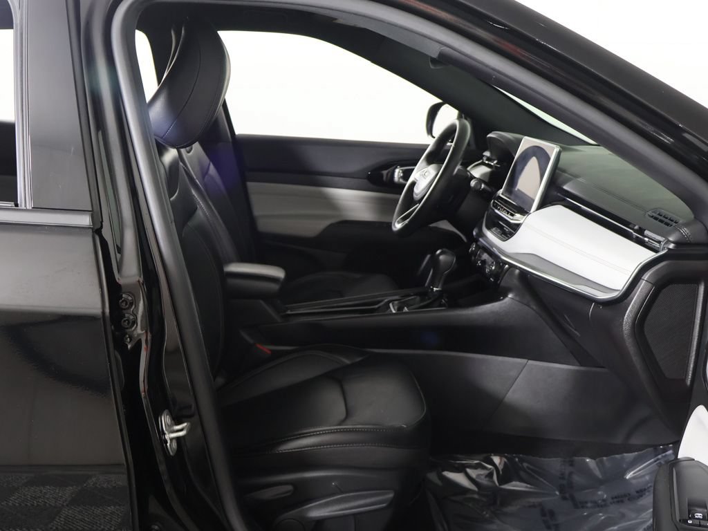 Used 2023 Jeep Compass Limited AWD/4WD image 24
