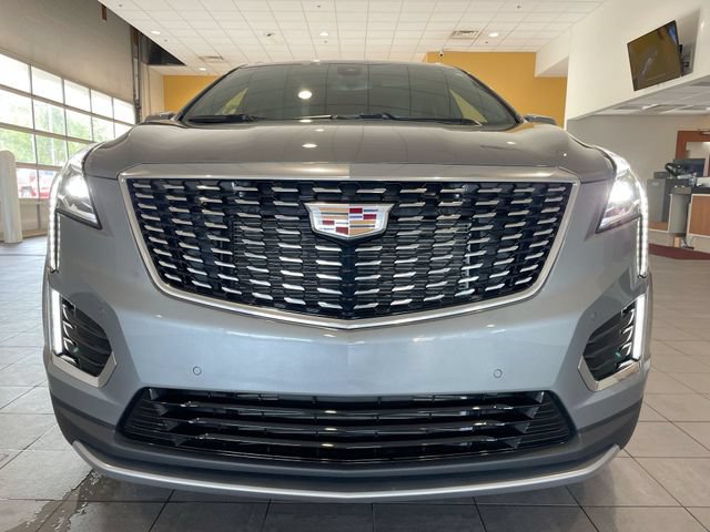 Certified 2023 Cadillac XT5 Premium Luxury FWD image 9