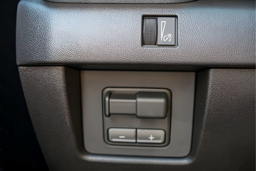 New 2026 GMC Canyon Denali AWD/4WD image 15
