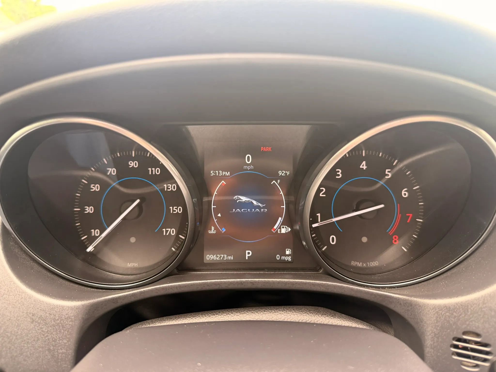 Used 2017 Jaguar XE RWD image 16