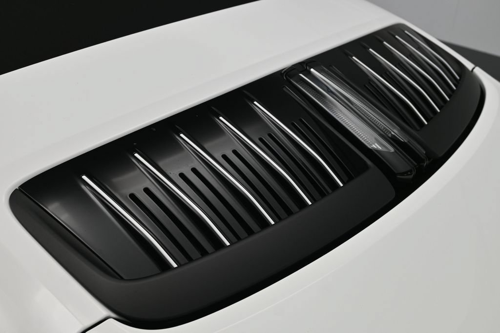 Certified 2026 Porsche 911 Carrera 4 GTS AWD/4WD image 34