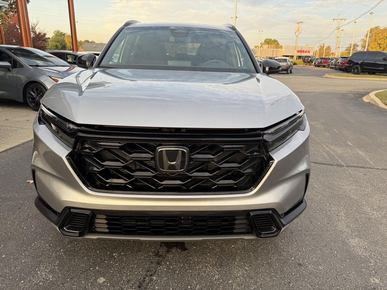 Used 2023 Honda CR-V Sport image 4