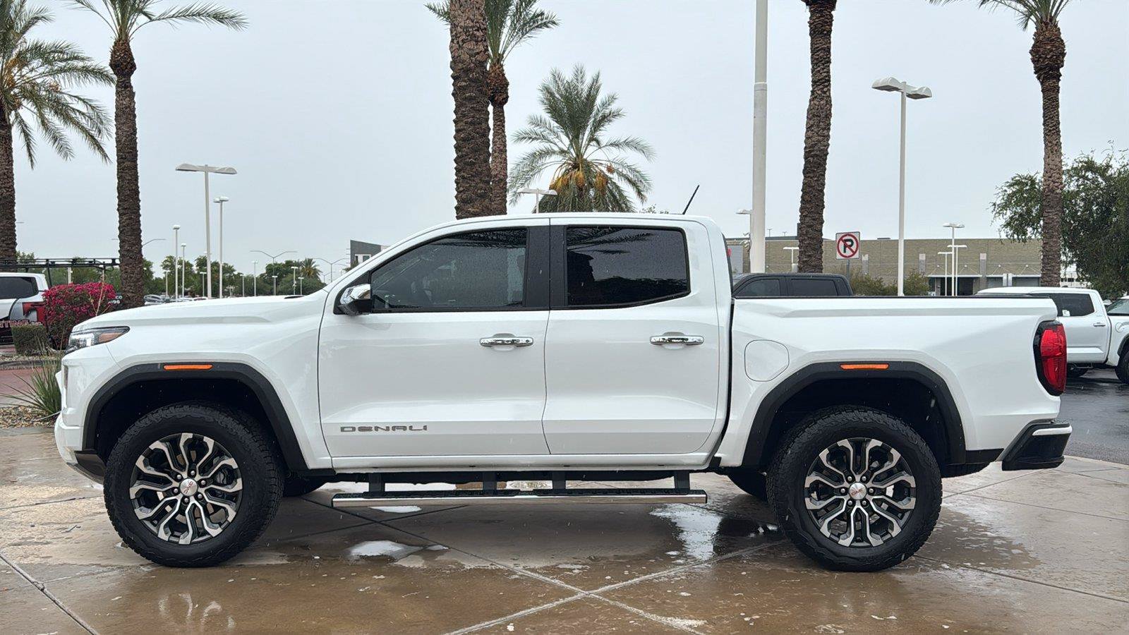 Used 2026 GMC Canyon Denali AWD/4WD image 5
