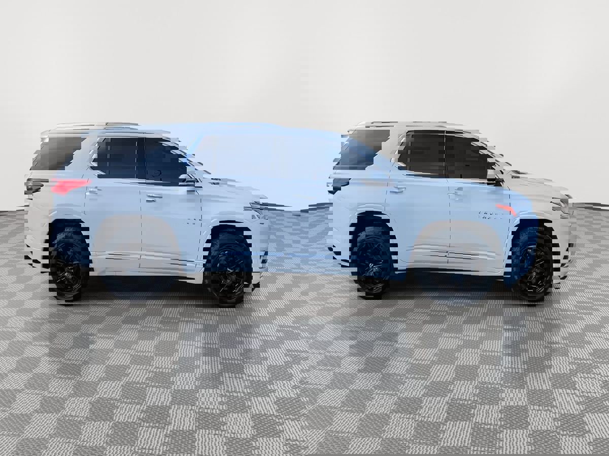 Used 2020 Chevrolet Traverse Premier AWD/4WD image 8