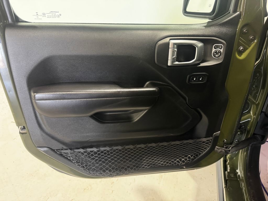 Used 2021 Jeep Wrangler Unlimited Sport image 18