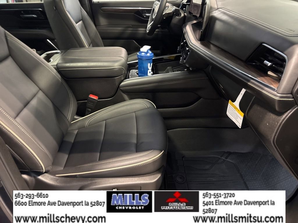 Used 2025 Chevrolet Tahoe Premier w/ Sun And Tow Package AWD/4WD image 19