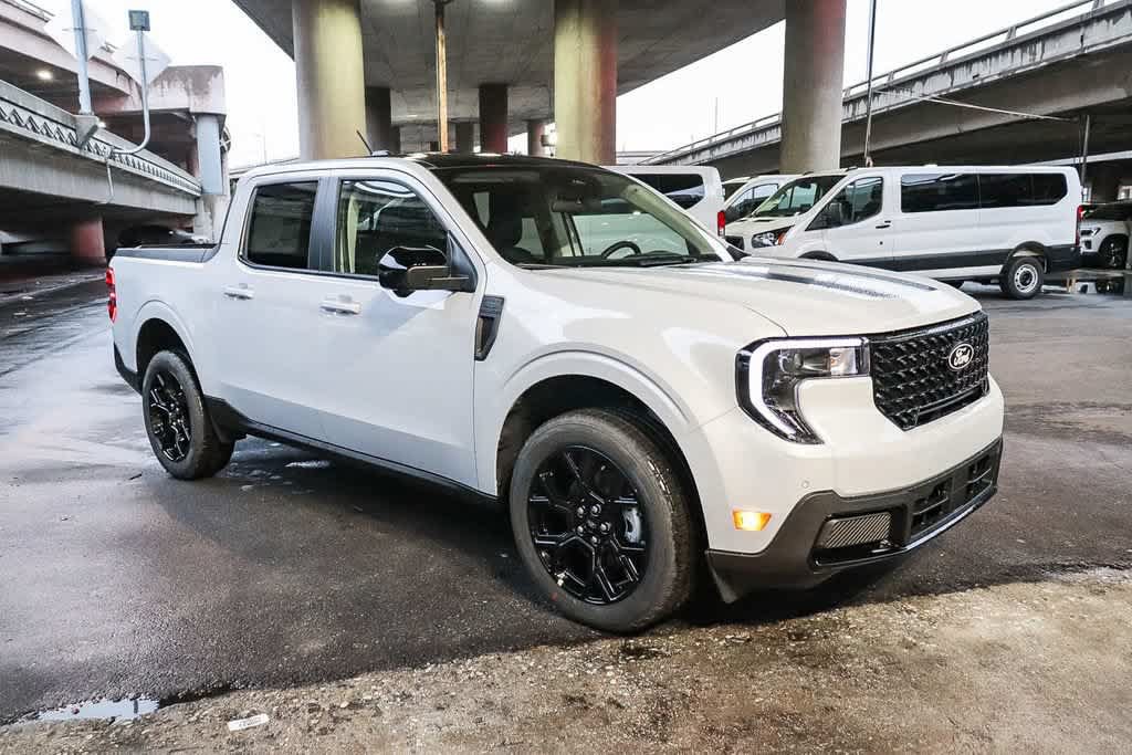 New 2025 Ford Maverick Lariat w/ Black Appearance Package AWD/4WD image 5