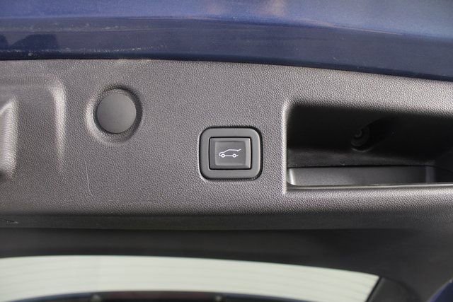 Used 2024 Chevrolet Equinox LT w/ LPO, Floor Liner Package image 18