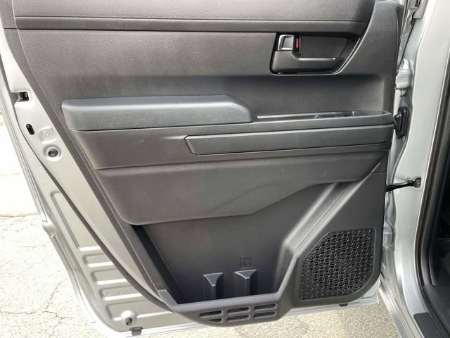 Used 2025 Toyota Tacoma SR5 image 15