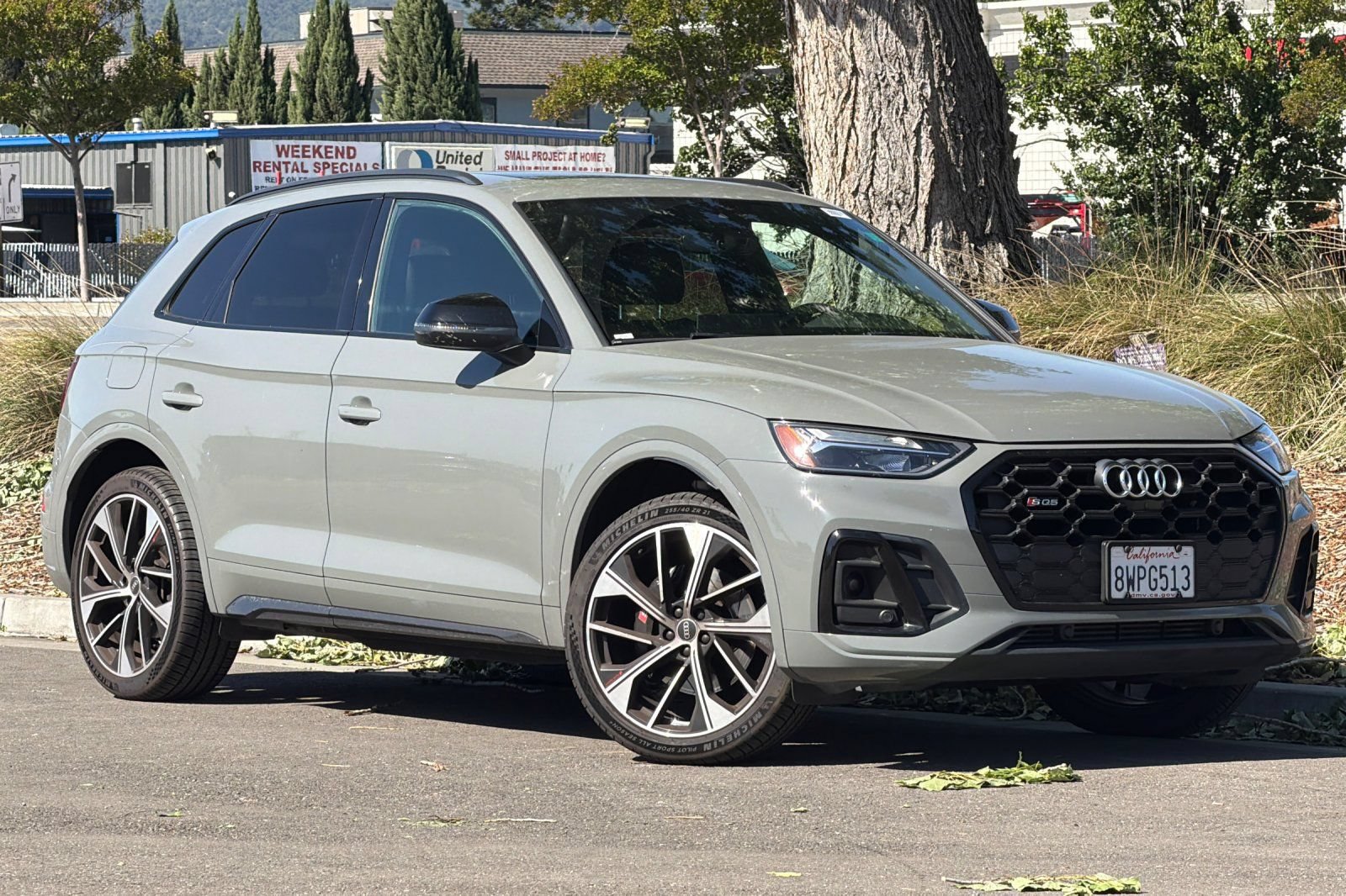 Used 2021 Audi SQ5 Premium Plus w/ Premium Plus Package AWD/4WD image 2