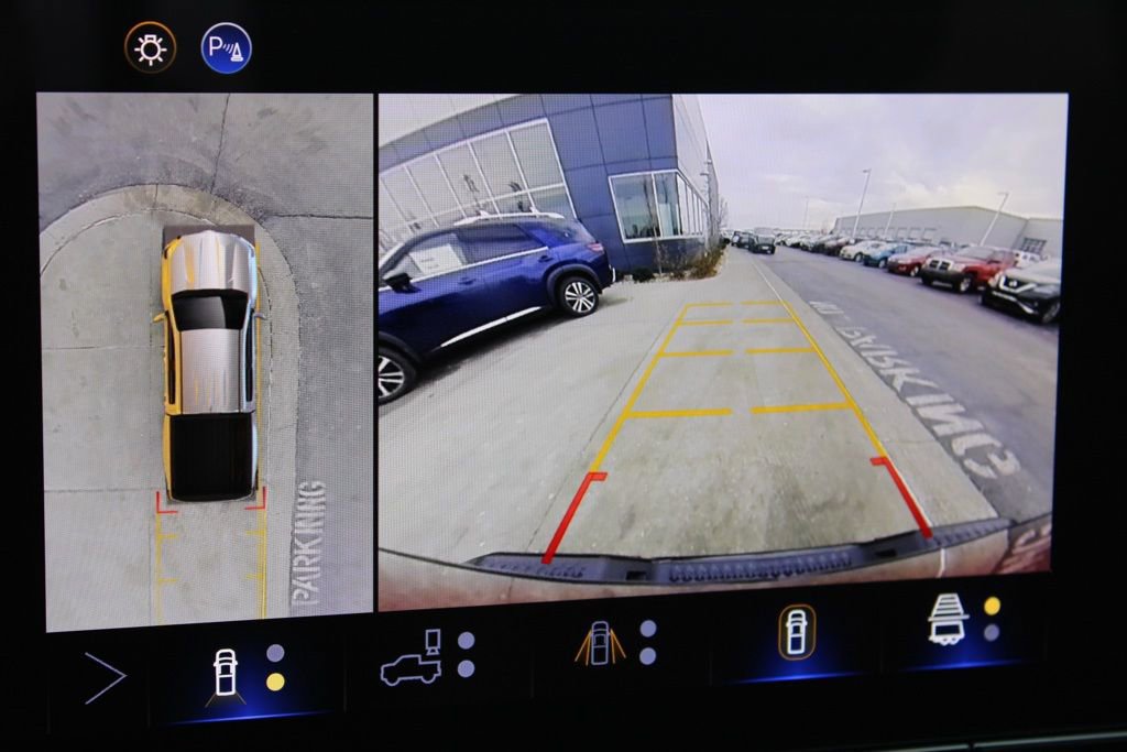 Used 2025 Chevrolet Colorado Trail Boss image 34