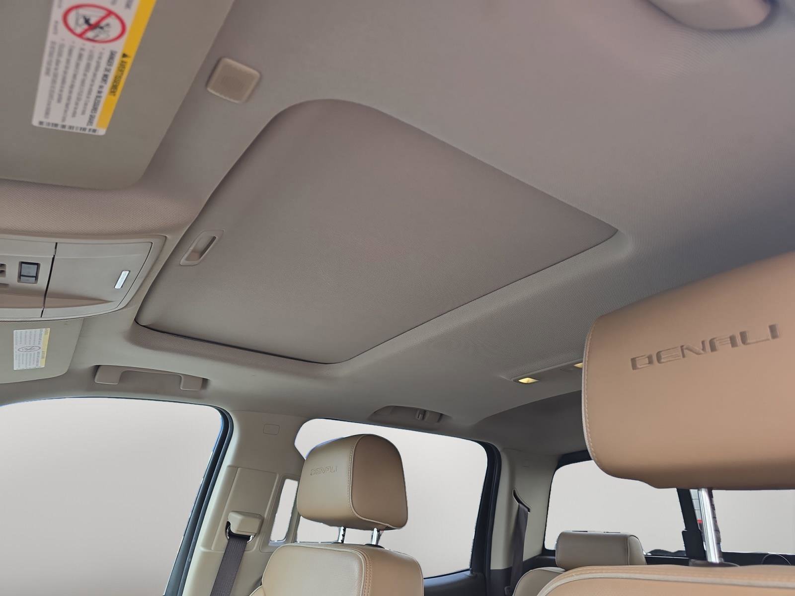 Used 2018 GMC Sierra 2500 Denali w/ Duramax Plus Package image 15