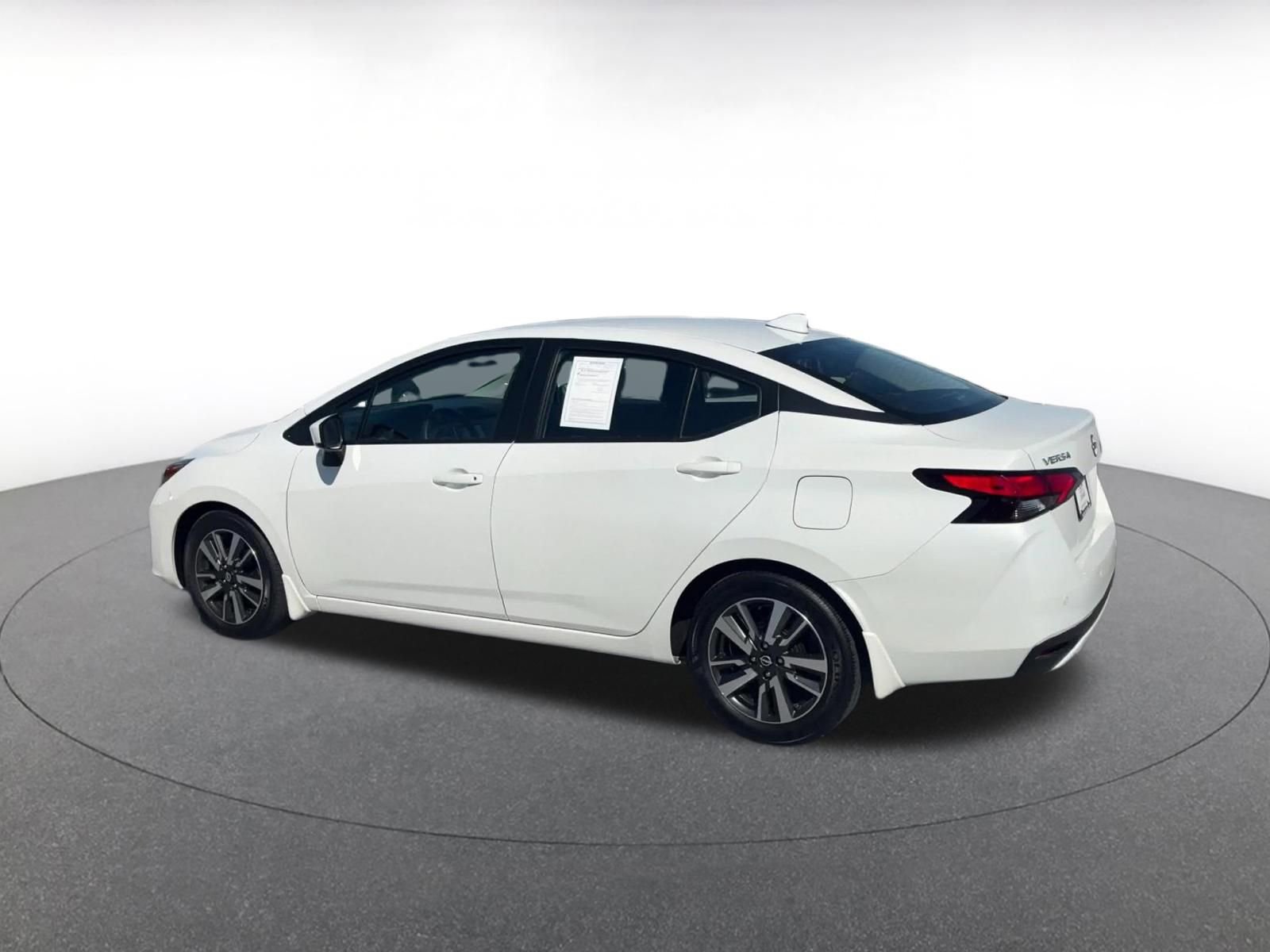 Used 2025 Nissan Versa SV w/ Trunk Package image 10