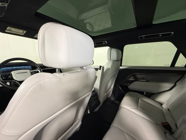Certified 2025 Land Rover Range Rover Sport SE AWD/4WD image 24
