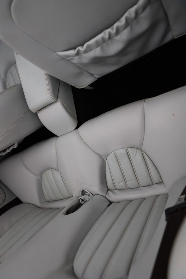 Used 2003 Jaguar XK8 Convertible image 15