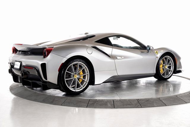 Certified 2020 Ferrari 488 Pista Coupe image 2