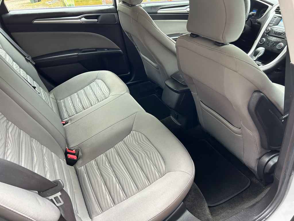 Used 2016 Ford Fusion S image 14