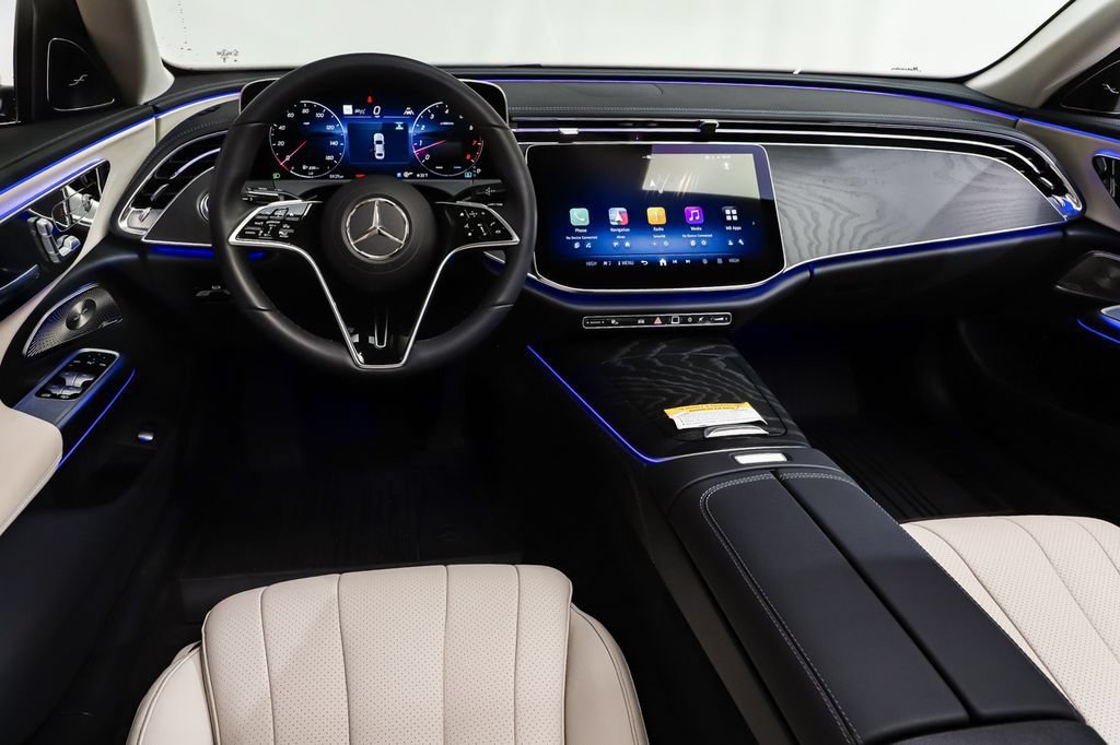 New 2026 Mercedes-Benz E 350 4MATIC Sedan image 6