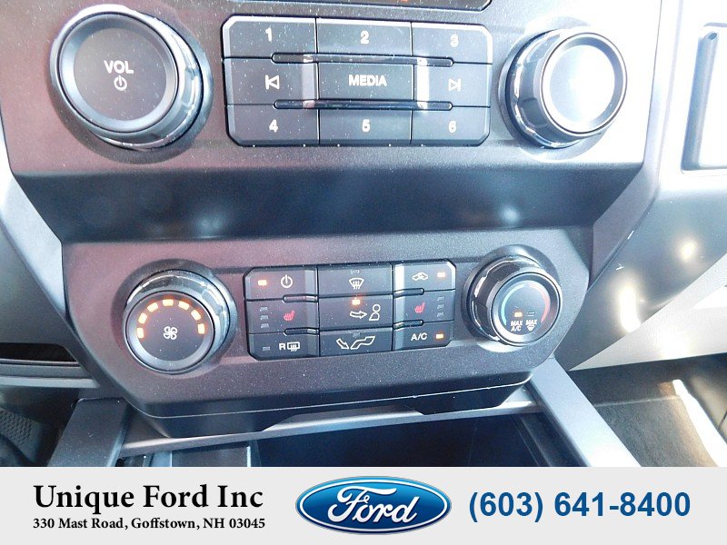 Used 2020 Ford F150 XLT w/ Equipment Group 302A Luxury AWD/4WD image 22