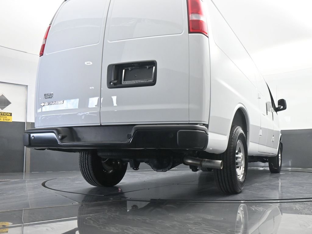 New 2025 Chevrolet Express 3500 Extended w/ Driver Convenience Package RWD image 52