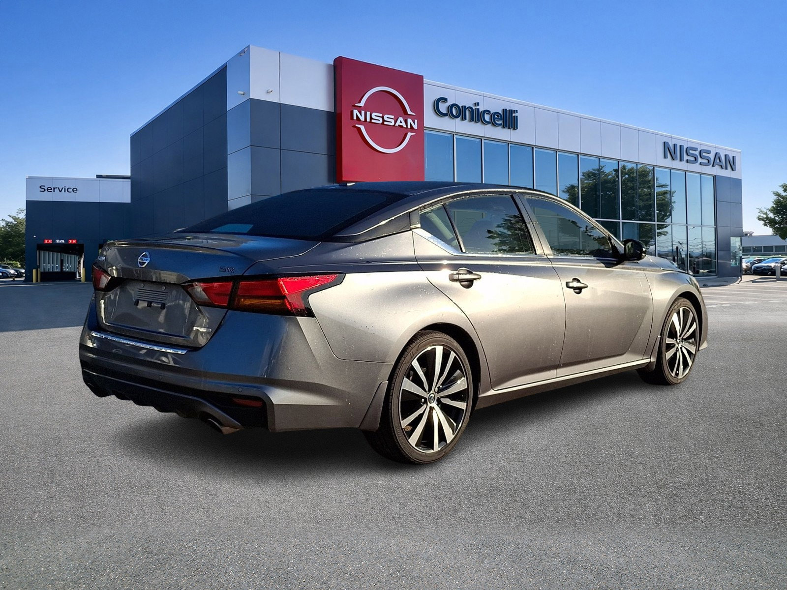 Certified 2022 Nissan Altima 2.0 SR FWD image 6