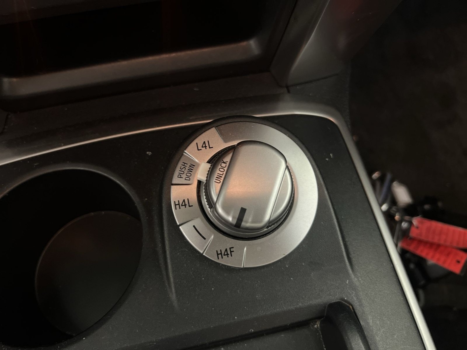Used 2016 Toyota 4Runner Limited AWD/4WD image 30